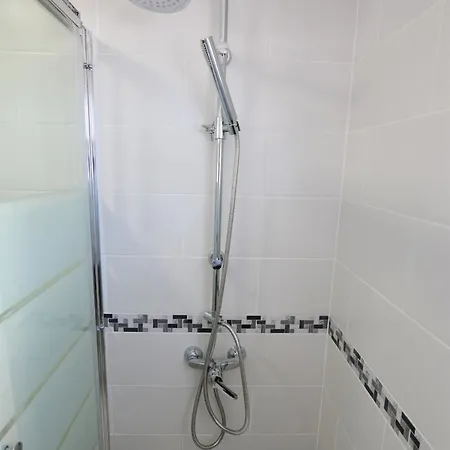 Дом отдыха Tenerife Chalet Chayofa Carmela With Common Pool