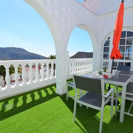 Tenerife Chalet Chayofa Carmela With Common Pool Дом отдыха
